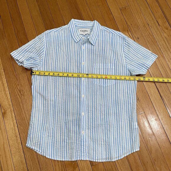 Huckberry Corridor New York Striped Seersucker Shirt Size Large L Short Sleeve - Picture 5 of 10